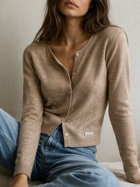 ⭐️SOLD Vintage Calvin Klein Merino Wool Cardigan Beige Minimalist Knit S